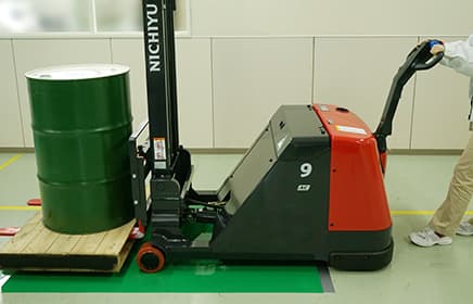 A rough-floor type